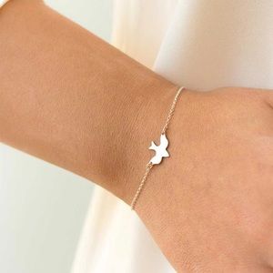 ❤️BOGO❤️🕊Peace Dove Charm Bracelet🕊